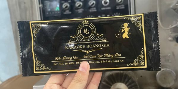 Sản xuất khăn lạnh đóng gói đẹp cho quán cà phê